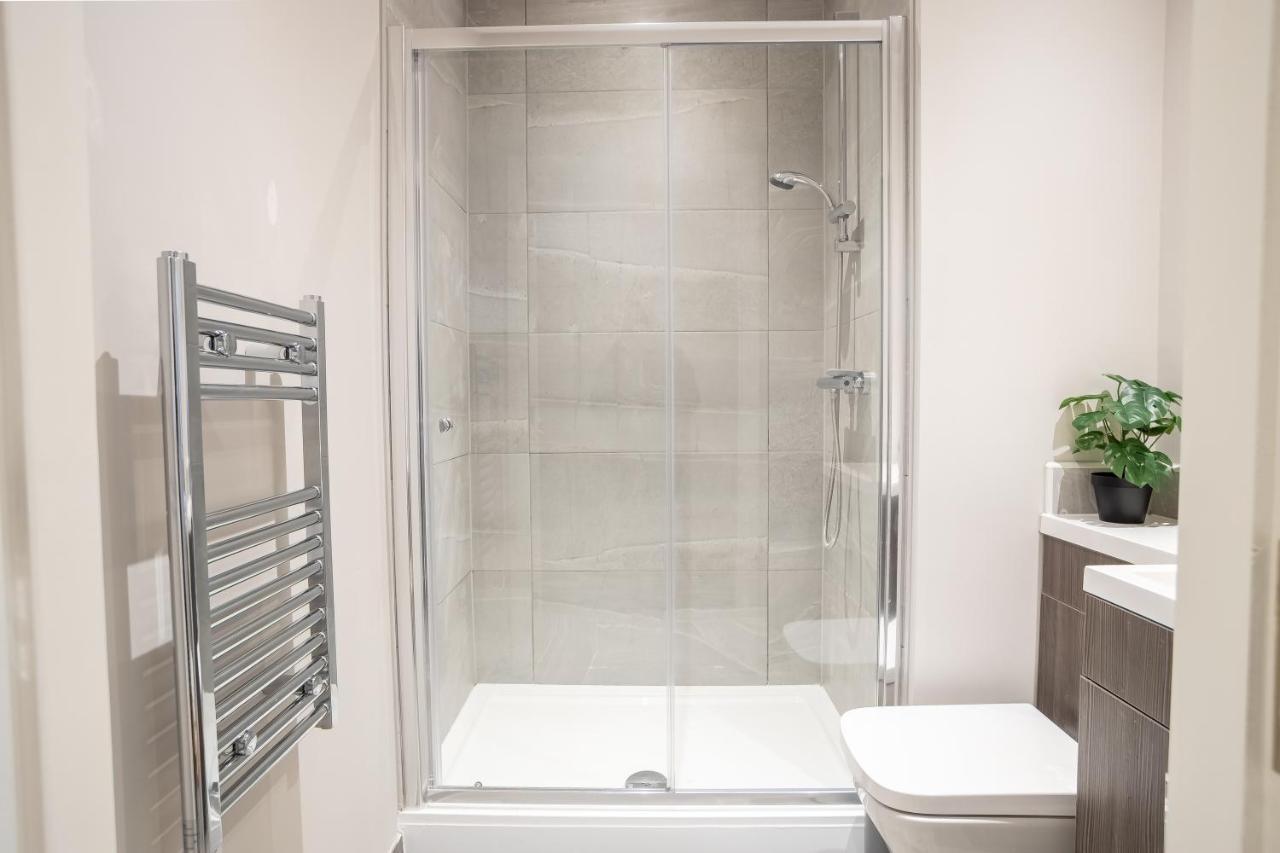 Elegant 1 Bedroom Apartments View & Parking By Opulent Sunderland (Tyne and Wear) Exterior foto
